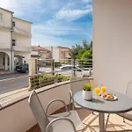 Brkic アパート *