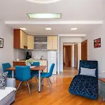 Brkic マカルスカ