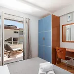 Brkic アパート マカルスカ