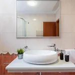 Brkic アパート *