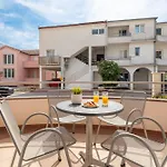 Brkic * マカルスカ