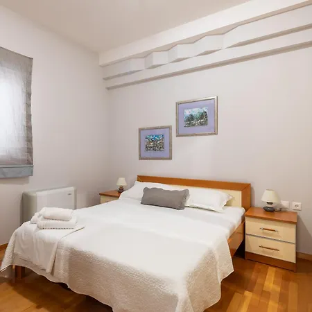 Brkic Apartman Makarska